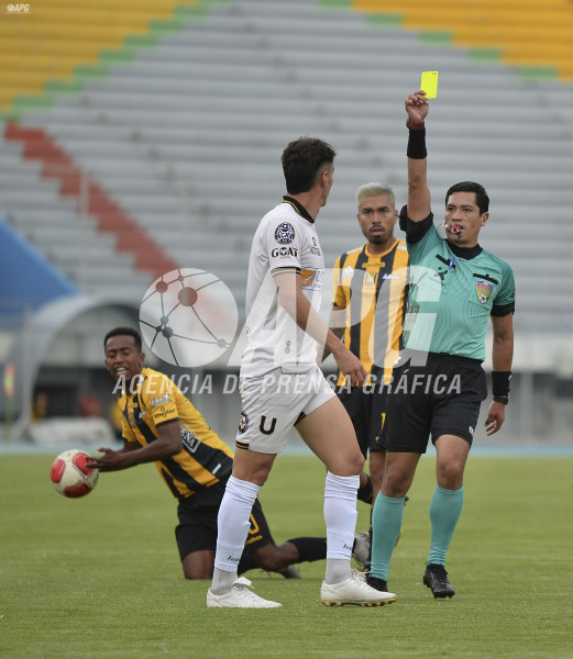 TORNEO CLAUSURA, FC UNIVERSITARIO VS THE STRONGEST