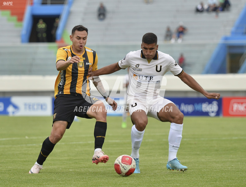TORNEO CLAUSURA, FC UNIVERSITARIO VS THE STRONGEST