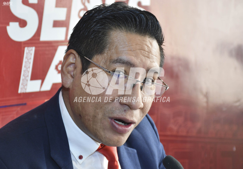 JEFE DE LA UNIDAD DE EPIDEMIOLOGÍA E INVESTIGACIÓN DEL SEDES LA PAZ, JAVIER MAMANI ACARAPI