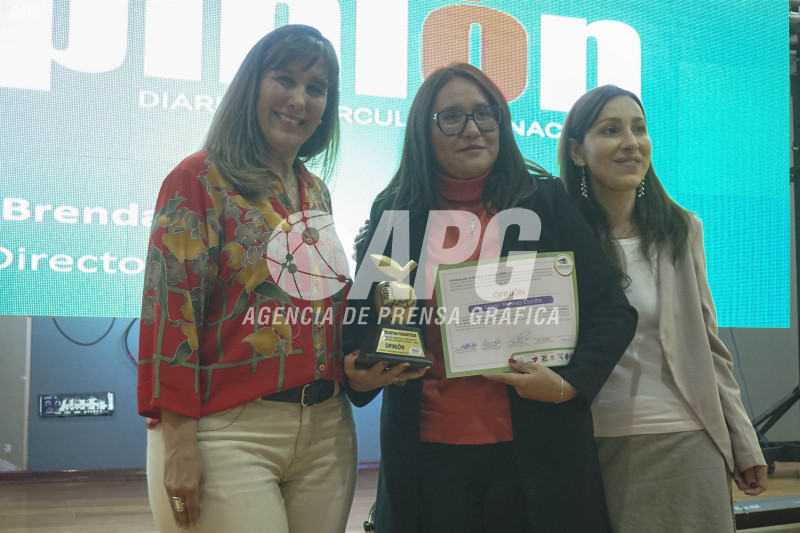PREMIACIÓN DEL CERTAMEN INICIATIVAS PERIODÍSTICAS POR LOS DERECHOS SEXUALES Y REPRODUCTIVOS